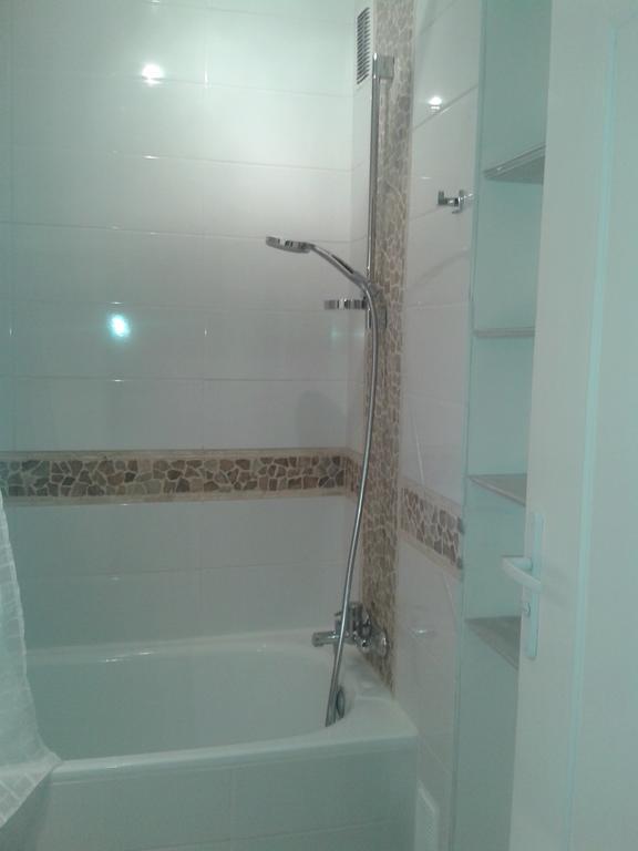 2 Bedroom Modern Apartment In Antibes With Sea View Pokój zdjęcie