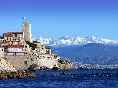 2 Bedroom Modern Apartment In Antibes With Sea View Zewnętrze zdjęcie